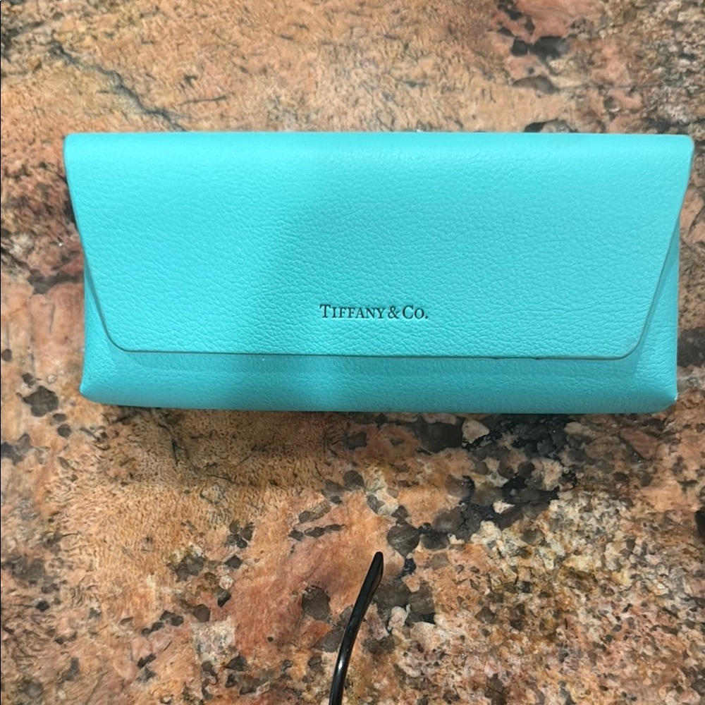 Tiffany & Co. Paper Flowers collection sunglasses - Picture 10 of 13